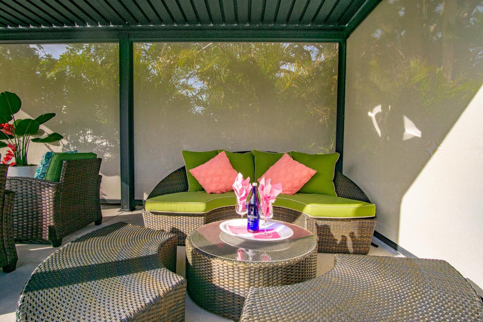 Luxury Zen Den With Heated Pool Just Off Siesta Key Daire Sarasota Dış mekan fotoğraf