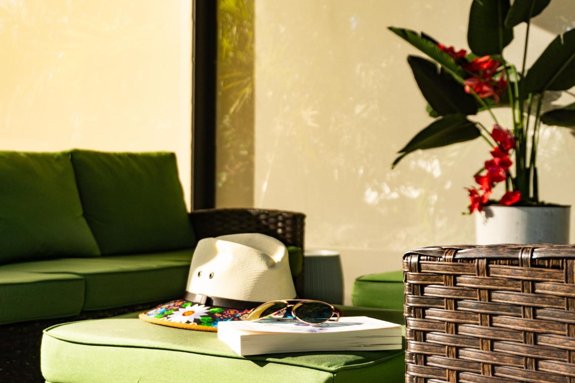 Luxury Zen Den With Heated Pool Just Off Siesta Key Daire Sarasota Dış mekan fotoğraf