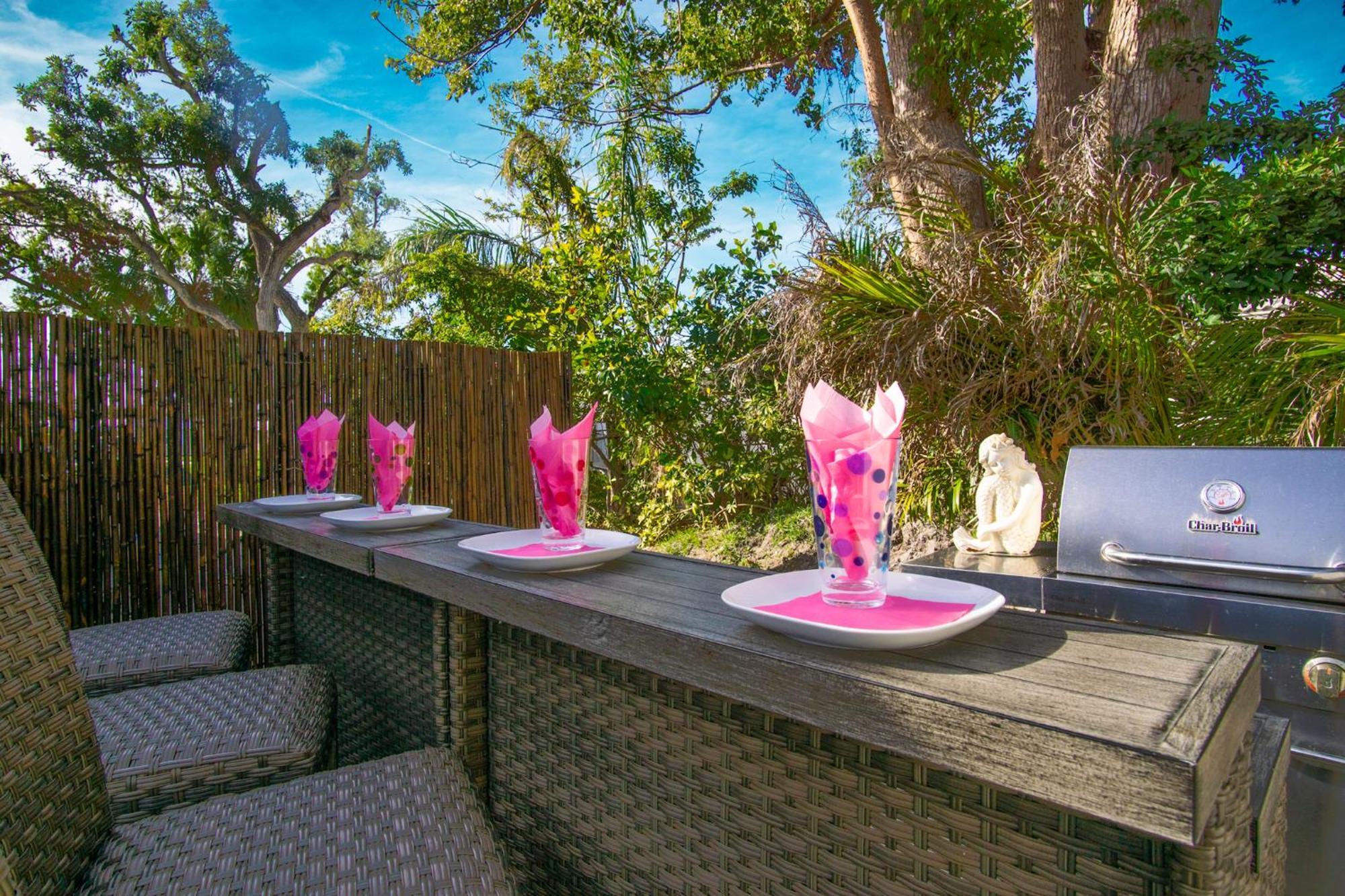 Luxury Zen Den With Heated Pool Just Off Siesta Key Daire Sarasota Dış mekan fotoğraf